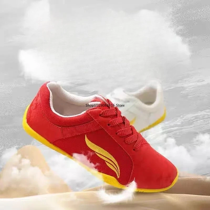 المهنية النساء الرجال فنون الدفاع عن النفس أحذية أسود أحمر تاي تشي أحذية الأزواج مريحة الووشو حذاء للجنسين يمكن ارتداؤها حذاء تدريب