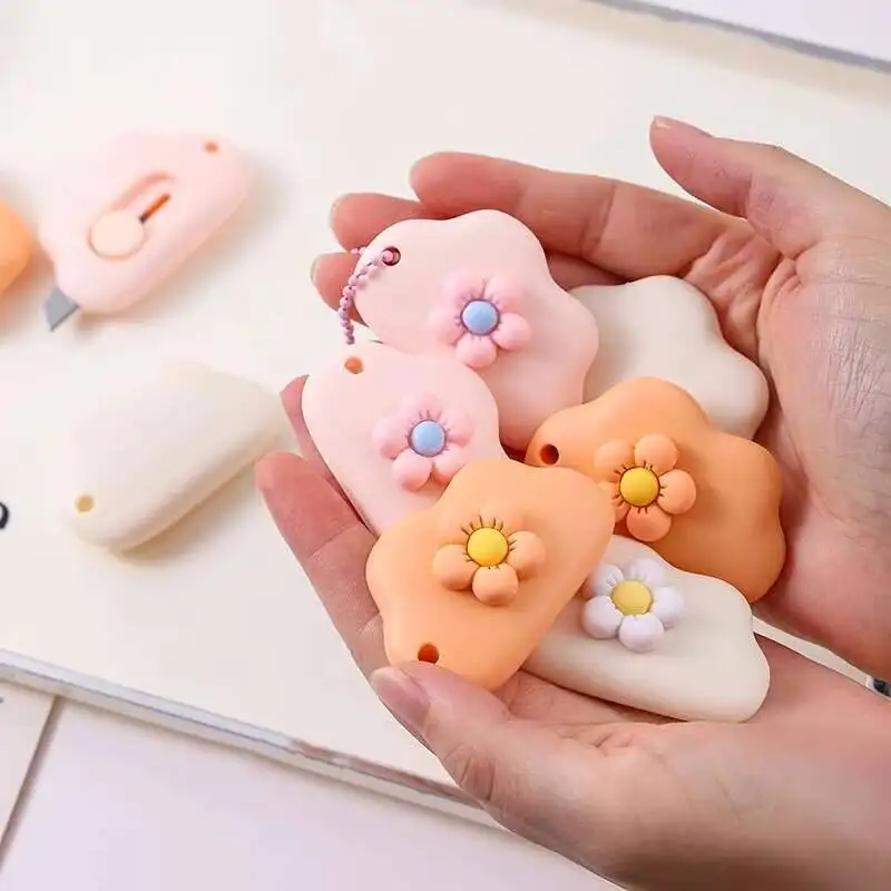 1-2-3-6 pcs Kawaii Mini Flower Pocket Cloud Art Utility Box Knife Paper Cutter Craft Wrapping Blade Stationery