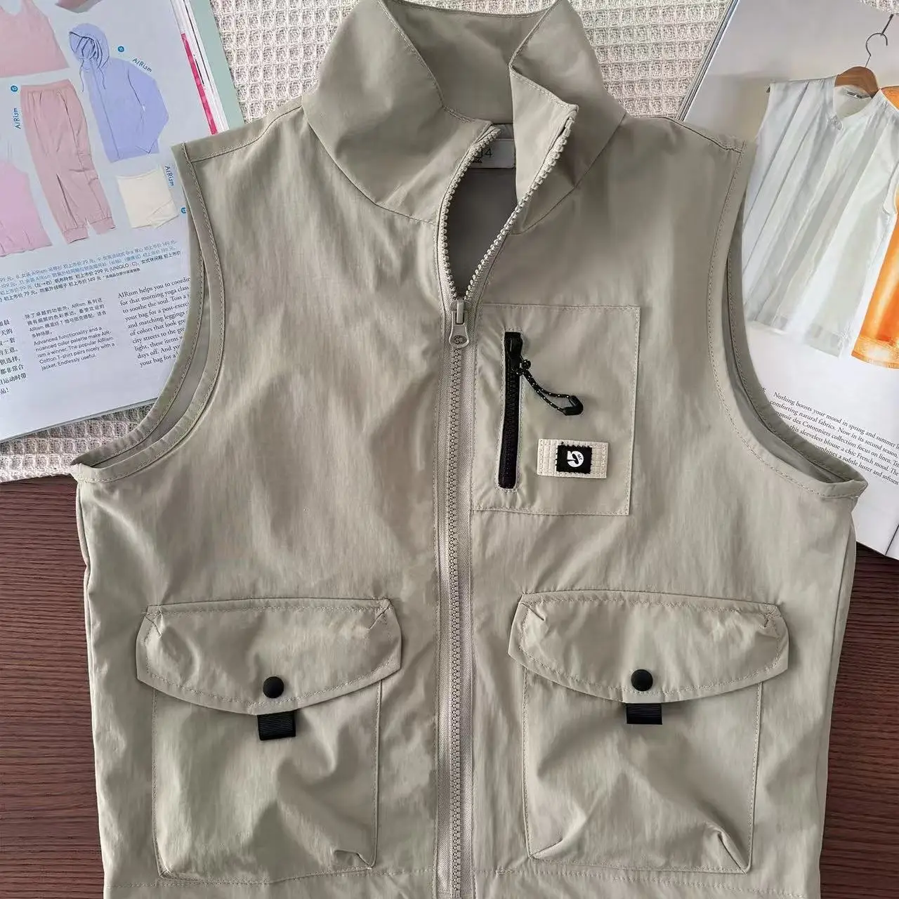 

Легкий мягкий жилет для спецодежды для мальчиков, водонепроницаемый жилет без рукавов для горных пеших прогулок на открытом воздухе, размеры для маленьких мальчиков