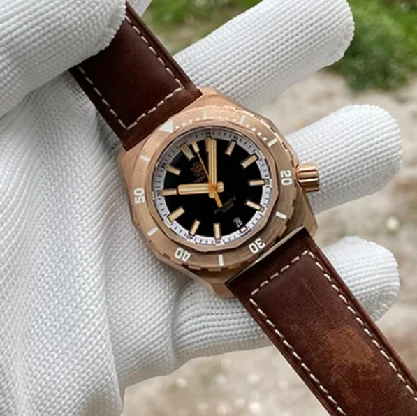 

STEELDIVE Men Diver Watch 41.5mm Bronze Automatic Watch Diver 100ATM Mechanical Wristwatch C3 Luminous Sapphire NH35