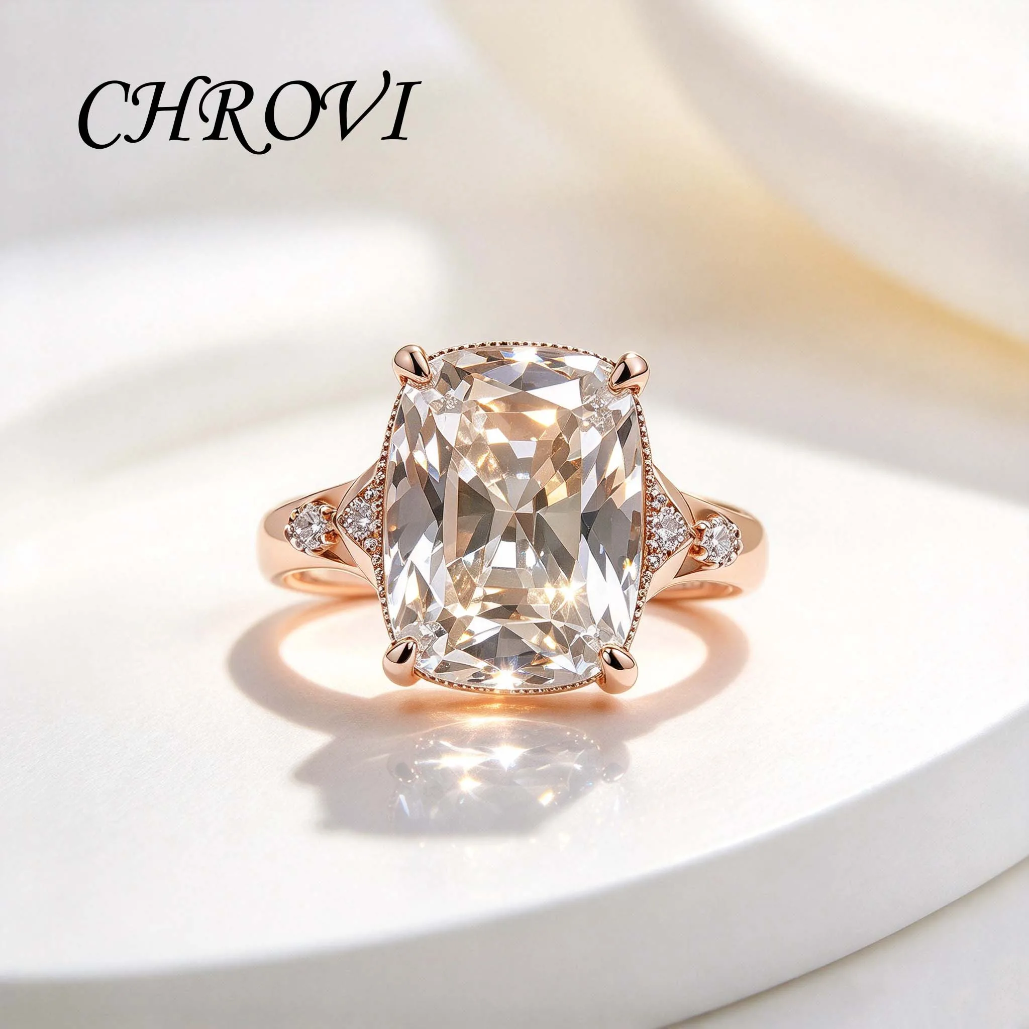 Premium luxury ring, golden starlight ultra-bright ring, old-fashioned pillow-shaped engagement ring