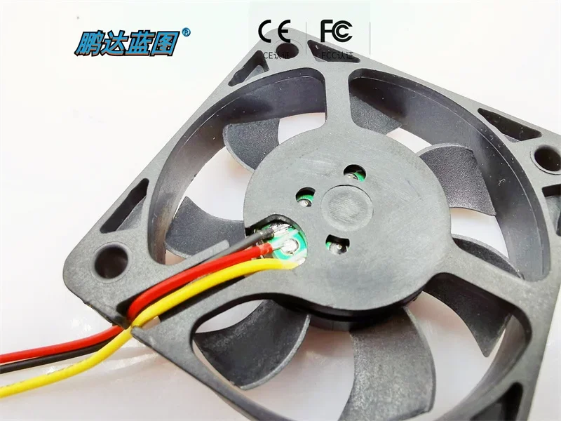 New Pengda Blueprint 5010 Three wire with speed measuring hydraulic bearing 12V 5CM computer motherboard cooling fan50*50*10MM