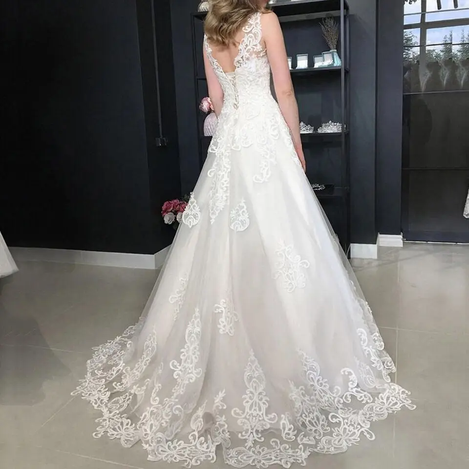 Lace Appliques Wedding Dresses A-line Bridal Gown Elegant Sleeveless Ball Gowns