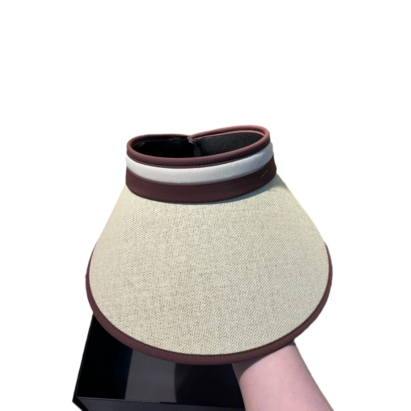 قبعة نسائية مخططة من الفينيل بحافة كبيرة للصيف للحماية من الأشعة فوق البنفسجية، نوع عصابة رأس مجوفة للشاطئ، مظلة خارجية قابلة للطي