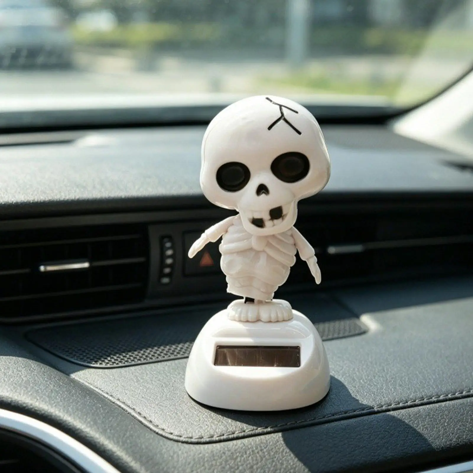 Skeleton Dashboard Solar Powered Halloween Auto Decoration Auto Dashboard Decorations For Women Men Drivers Long Drives Daily