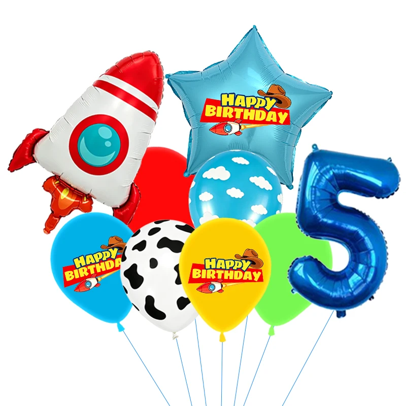 Rote, gelbe und grüne Spielzeugballons, hellblaue Ballons mit Wolken- und Kuhmuster für die Dekorationen zu Babystory- und Cowboy-Partys – Detail 6