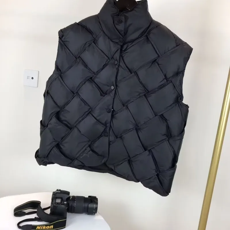 Chaleco de punto sin mangas para mujer, chaqueta acolchada con cuello levantado, holgada, cálida, color verde, moda de calle, otoño e invierno, 2023