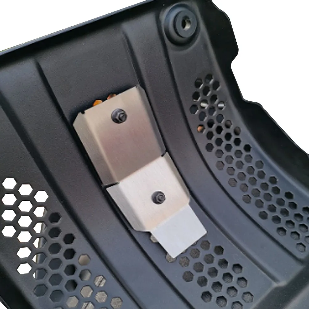 

2025 For CFMOTO 800MT N39° 2021-2022-2023 2024 Motorcycle Exhaust Pipe Heat Shield Cover Muffler Protector Guard MT800 800 MT