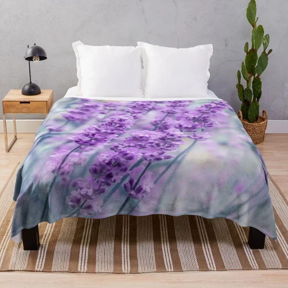 

Lavender Flower (Blurry) - Everyday Gift or Birthday Present for Nature Lover Throw Blanket