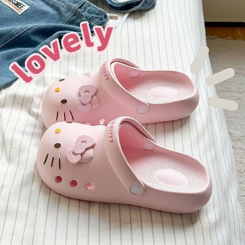 Croc Shoes for Girls Hello Kitty Non-Slip Sandals for Summer New Sanrio Thick-Soled Heightening Slippers Fashionable Breathable view 2