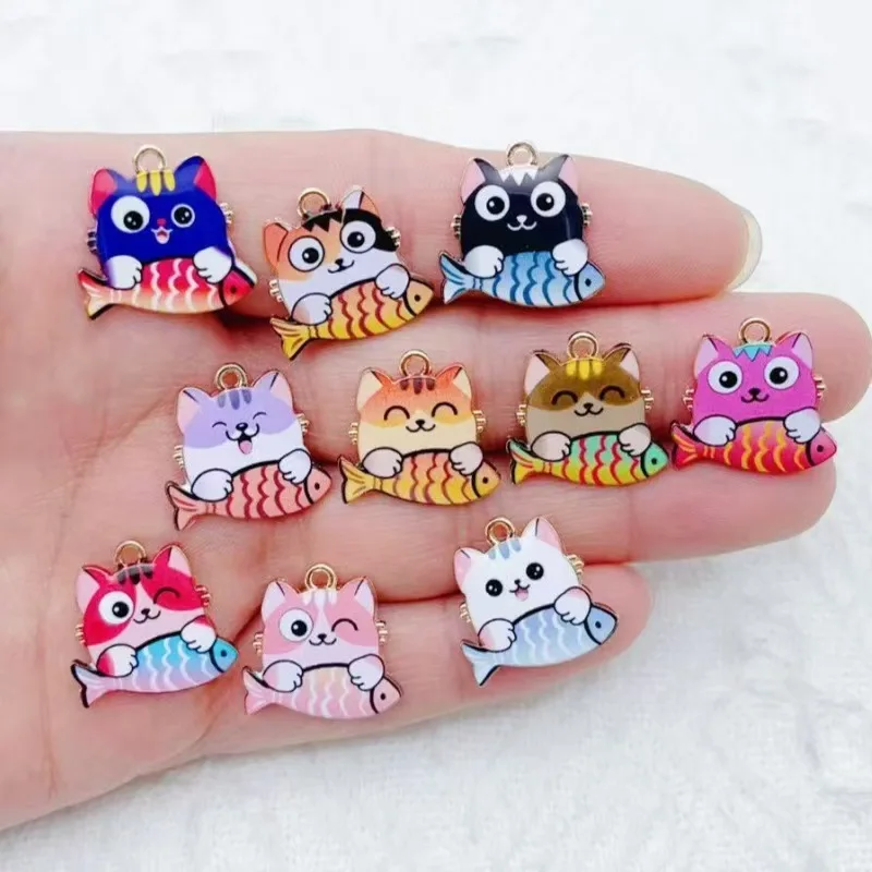 10pcs cross-border cartoon cute alloy cat eating fish animal pendant DIY accessories accessories mobile phone brooch pendant