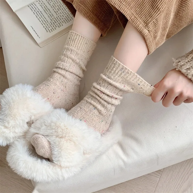 

Women's Socks Winter New Novelty Fashion Japanese Style Casual Crew Socks Warm Striped Autumn Simple Wool Socks For Girls Trendy