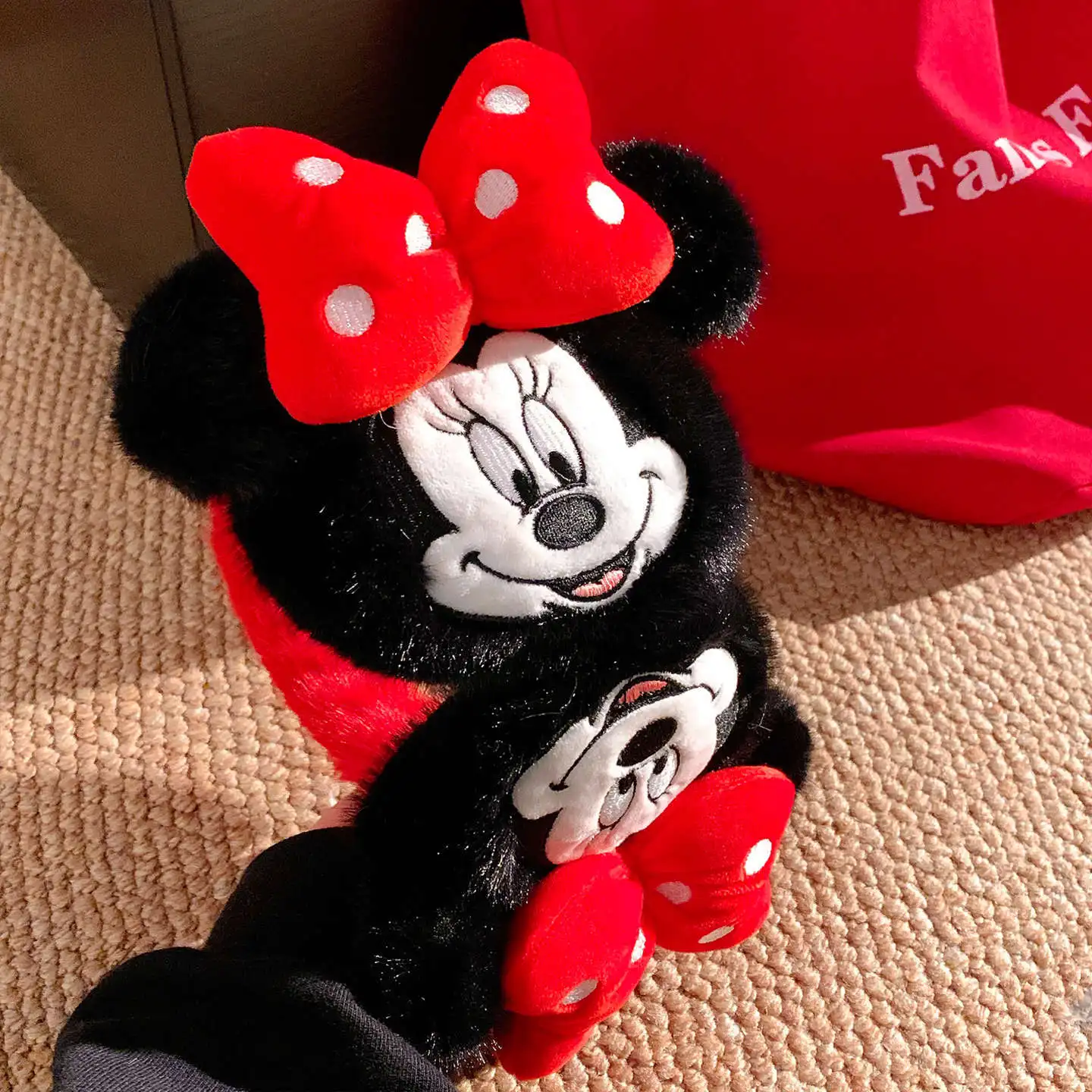 

Наушники для Минни Маус, анимационные периферийные устройства, мультяшная форма банта, осенне-зимний теплый девичий сладкий праздничный подарок для девочек