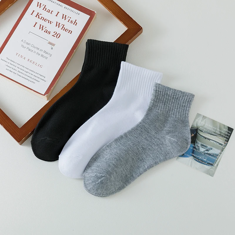 10 Pairs of MEN'S Breathable Ankle Socks in Solid Color, Short and Comfortable, High-quality Cotton Low Cut Socks