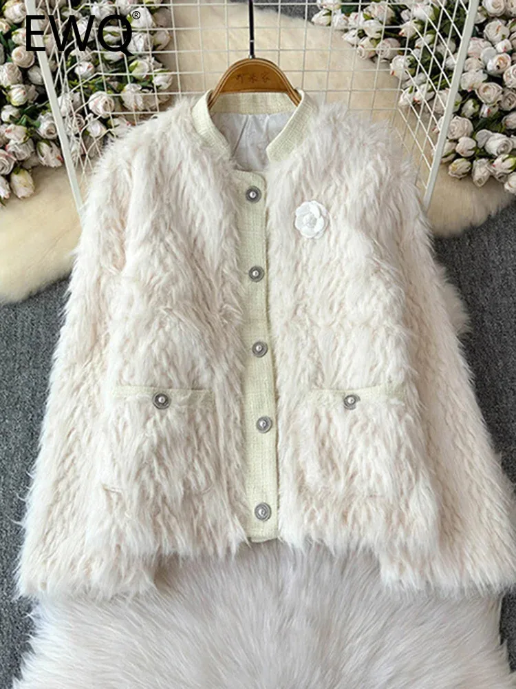 EWQ Fashion Autumn And Winter Jacket Women Faux Fur 3D Floral Spliced Single Breasted Coat Korean Style 2024 New 27X1574