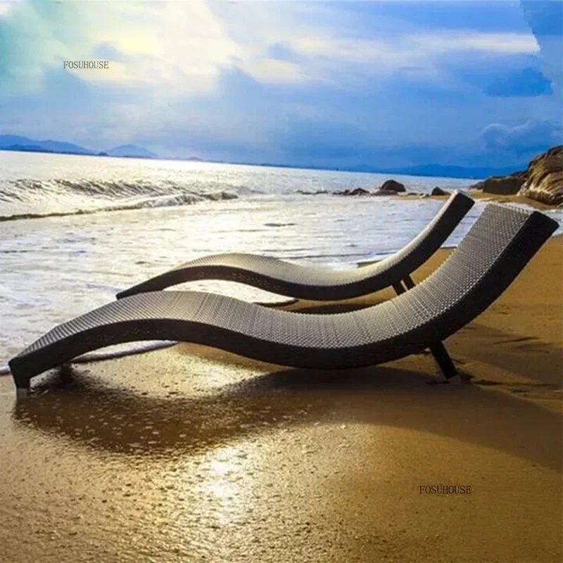

Modern Rattan Sun Lounger for Outdoor Leisure, Beach and Poolside Relaxation Furniture, Stylish Courtyard Lounge Chair