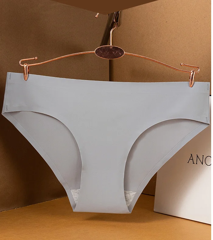 10PCS/Set Solid Color Women's Panties Silk Satin Seamless Underwear Breathable Briefs Cozy Sexy Lingerie Sports Panty Thong