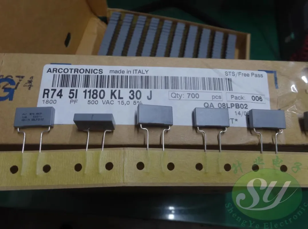 

10PCS AV R745I1180KL30J 0.0018uf/500VAC 1.8nf 1800pf 1n8 182 New film capacitor
