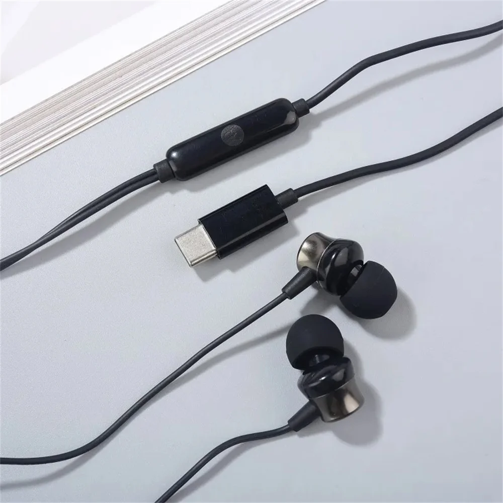 New For Motorola Rara 40 Edge 50 40 Pro 30 Ultra USB Type C In Ear Wired Headset With Mic For Moto Neo X40 X30 S30 Pro Earbuds