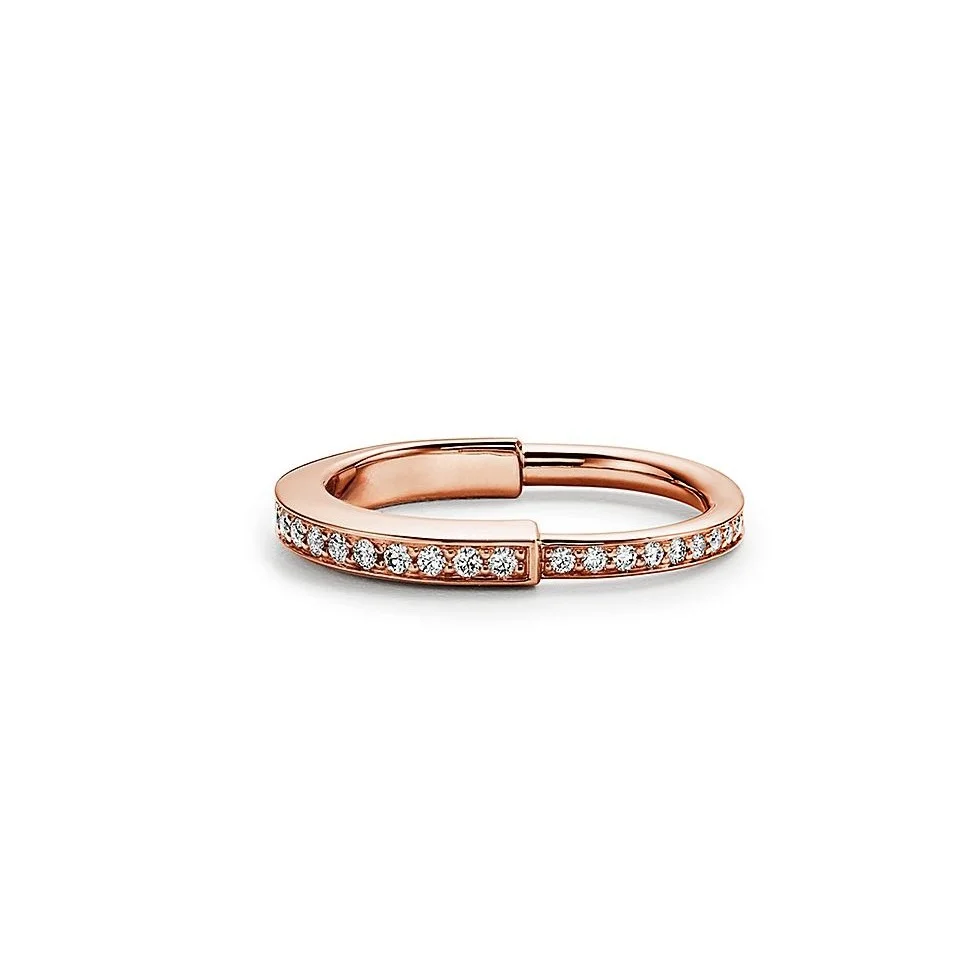Minimal Plain Band Finger Ring High Gloss Polished Metal Stackable Rings Elegant Women Jewelry Daily Wear Promise Wedding Gift for Her Holiday Party Decoration