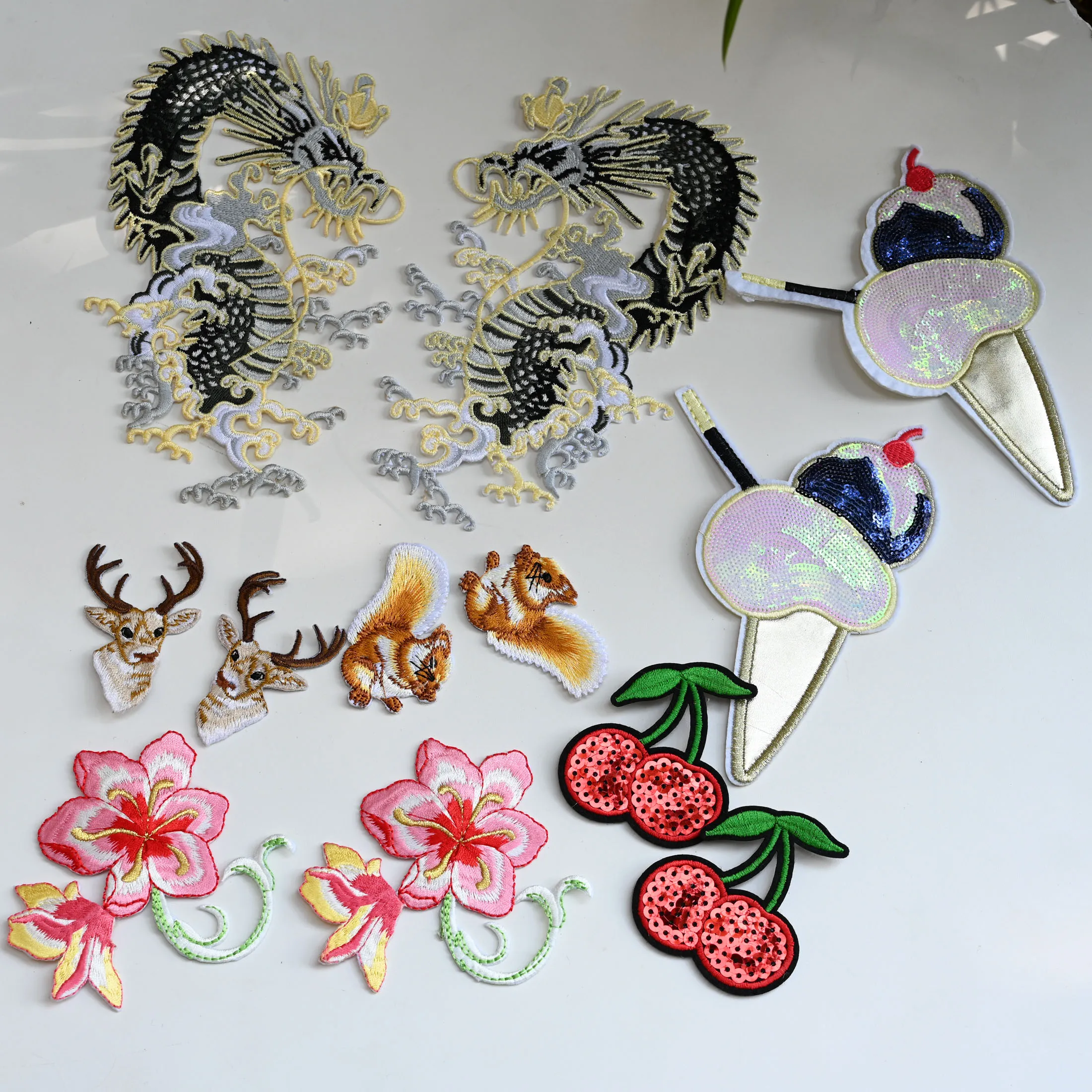 2pc/set ironing floral embroidered Patches for Clothes iron on Embroidery Stickers Applique flower ecoration Badge parches ropa