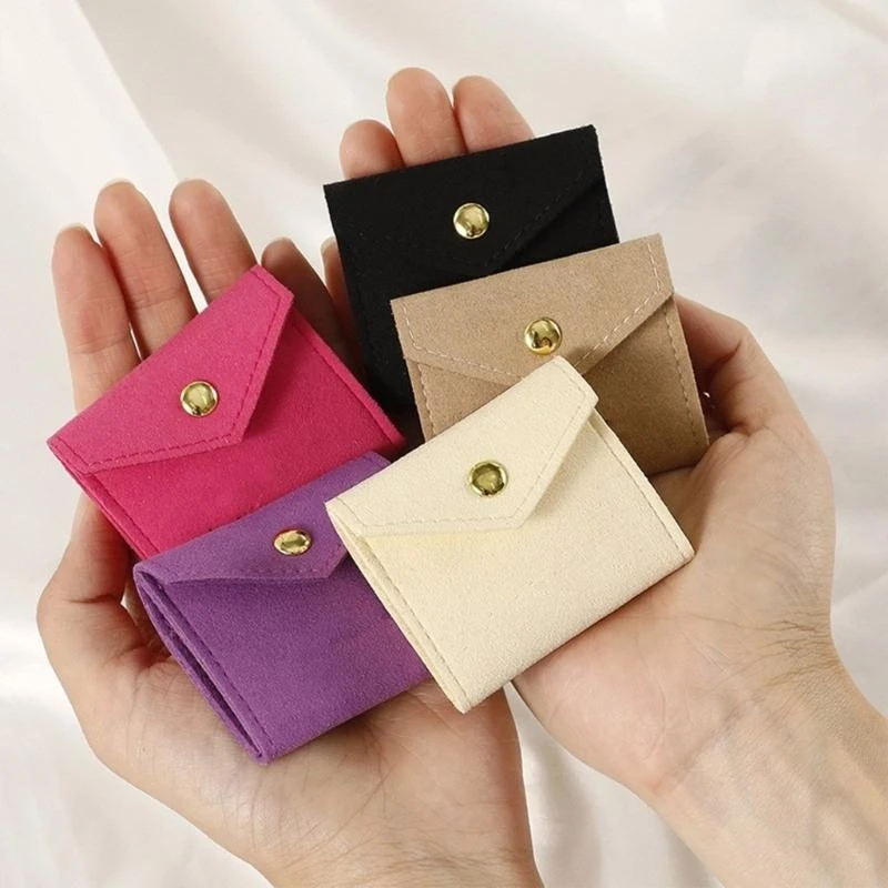 

Stylish Bag for Your Jewelry Small Packing Case Securely Store Your Belongings