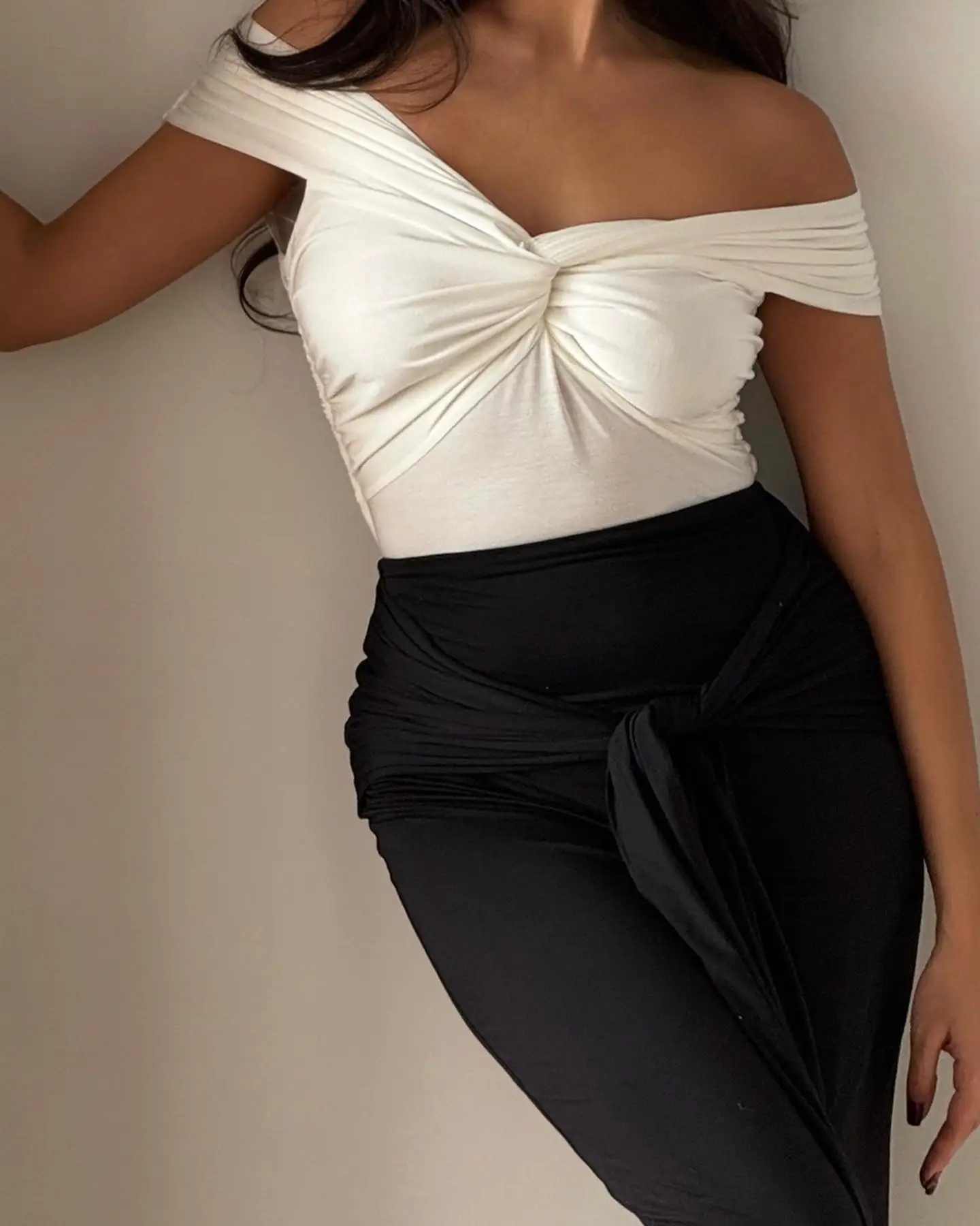 Vestido de noche recto con hombros descubiertos, Jersey Sexy personalizado, manga corta de alta calidad, cuello en V, longitud del té, vestidos de celebridades