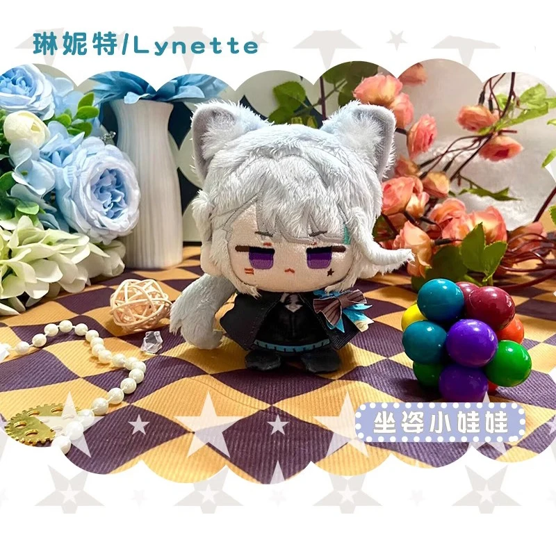 12 cm Lyney poupées en peluche pendentif porte-clés Lynette jouets en peluche sac à dos Genshin Impact poupées Freminet mignon Fans enfants cadeau de noël