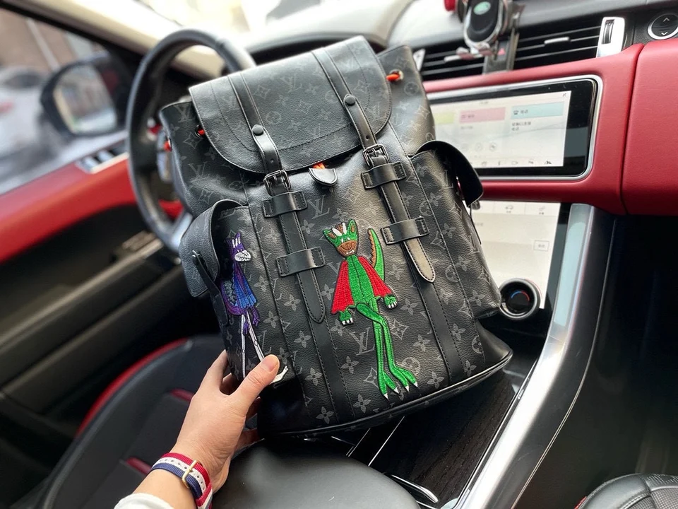 Louis Vuitton is a popular multifunction backpack for men and women,  suitable for everyday use. - AliExpress 1524