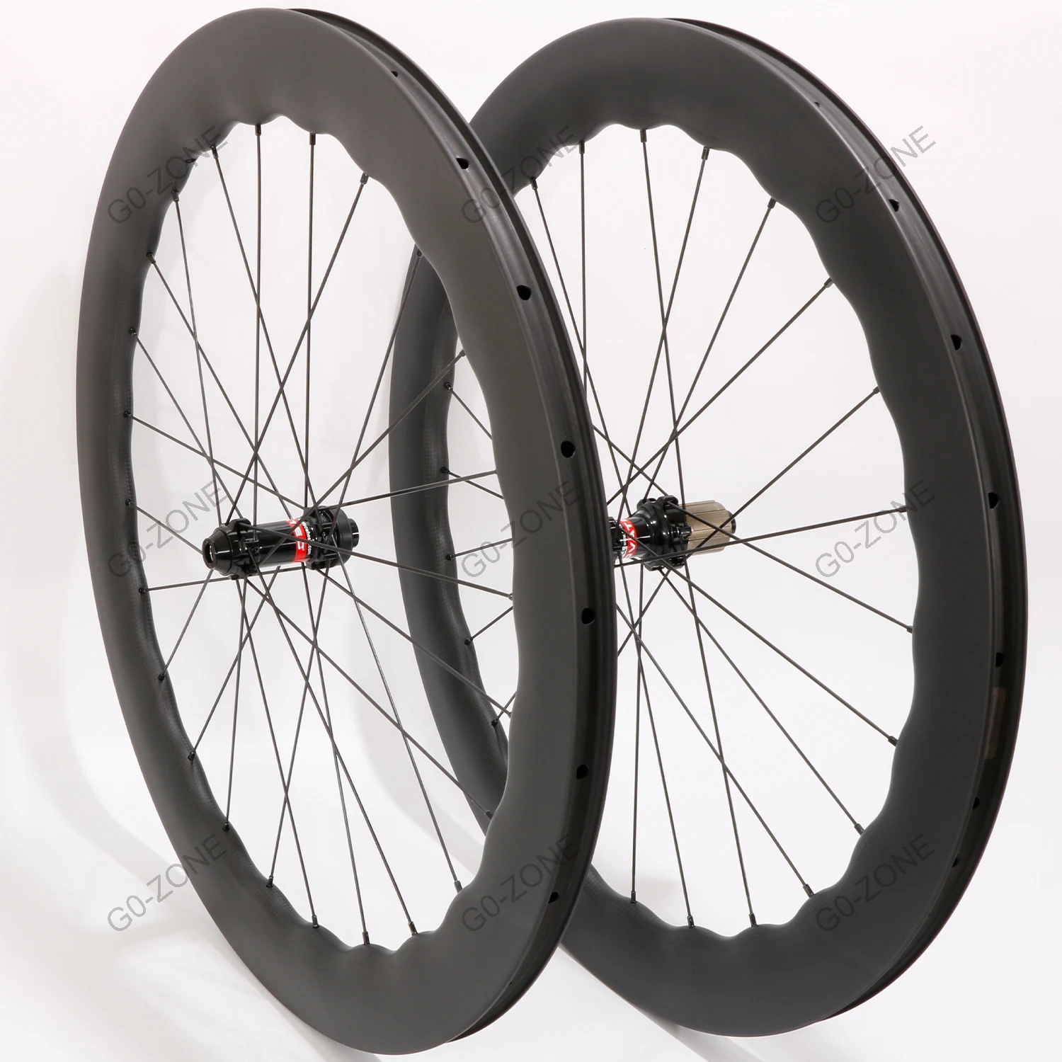 Ultralight 28mm 700c Road Wave Carbon Wheel Disc Clincher Tubeless Sapim Or Pillar 1420 DT / Novatec /Gozone Centerlock Wheelset