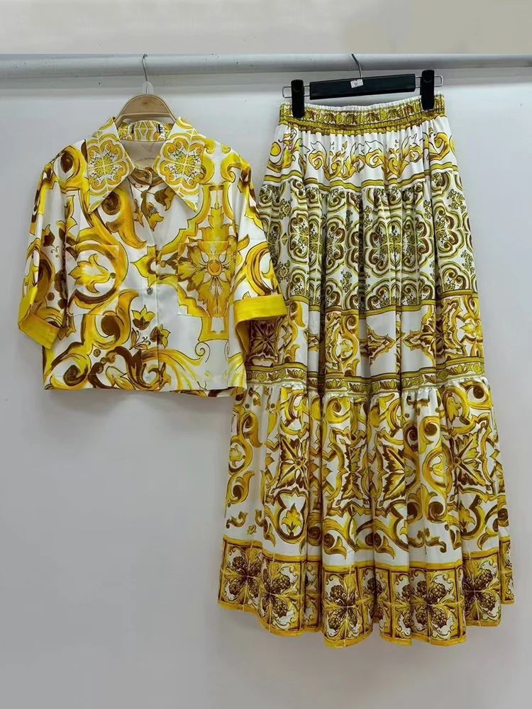 Spring and summer 2026 women's retro geometric print lapel shirt two-piece suit+elastic waist loose plus size skirt fashion suit