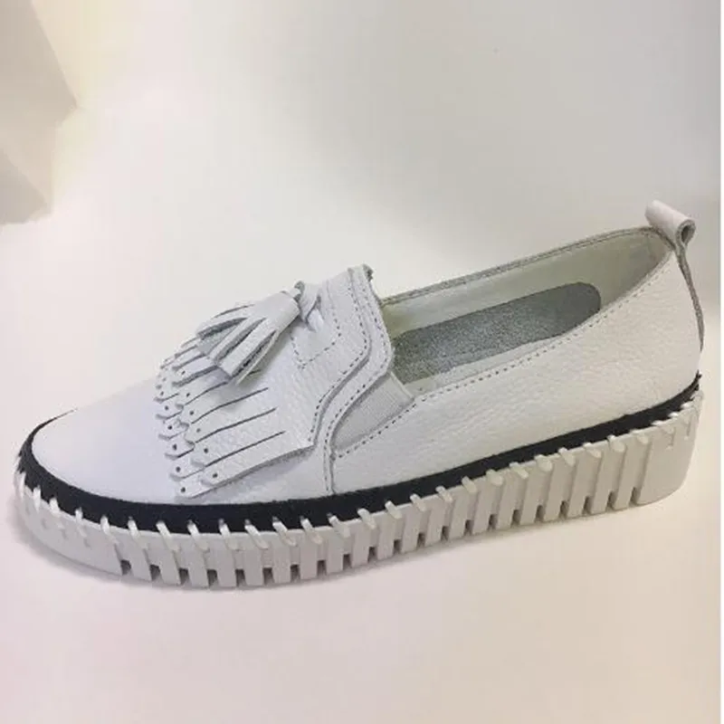 

Newest Ladies Microfiber Cozy Flats Tassel Loafers Woman Fringe small white shoes low top casual walking shoes