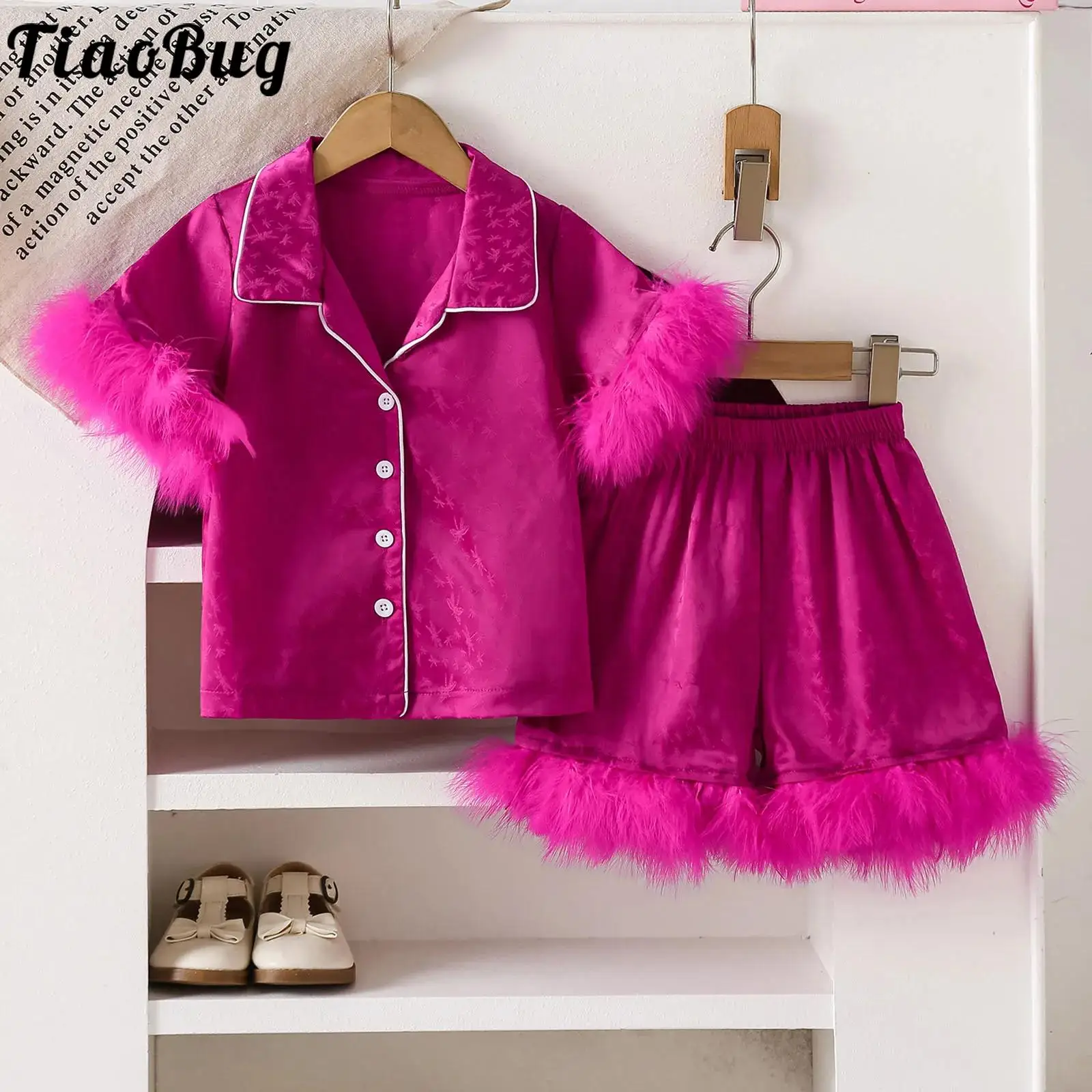 Satin-Pyjama-Set für kleine Mädchen, kurzärmeliges Jacquard-Hemd mit Knöpfen und Federbesatz, Oberteil mit Shorts, Kinderkleidung, Pyjama-Party-Homewear