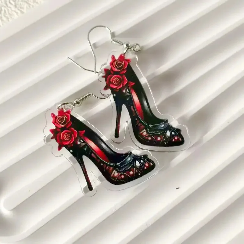 زوج واحد من الأقراط ذات الكعب العالي من الأكريليك الوردي، والأقراط النسائية الرومانسية، وخاصة مناسبة للحفلات وهدايا عيد الحب