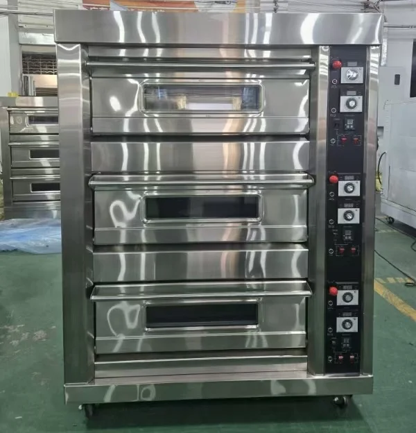 Commercial 3 Deck 6 Trays Gas Baking Oven Stainless Steel Bakery Oven For Bread Pizza Cake CE Certified