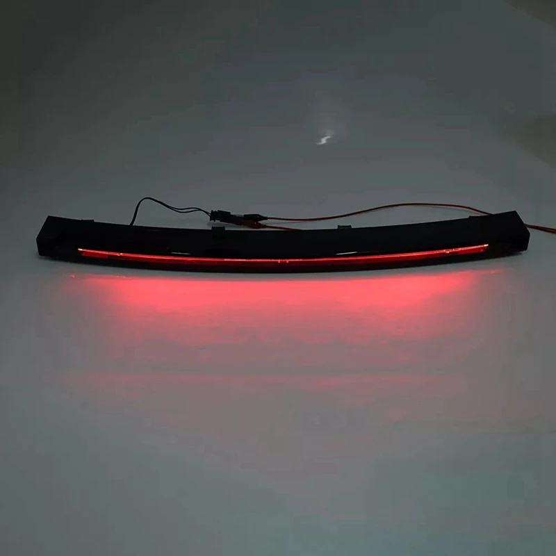 

LR085686 Car High Mount Tail Light Lamp Fits For Land Rover Range Rover Sport 2018 Brake Stop