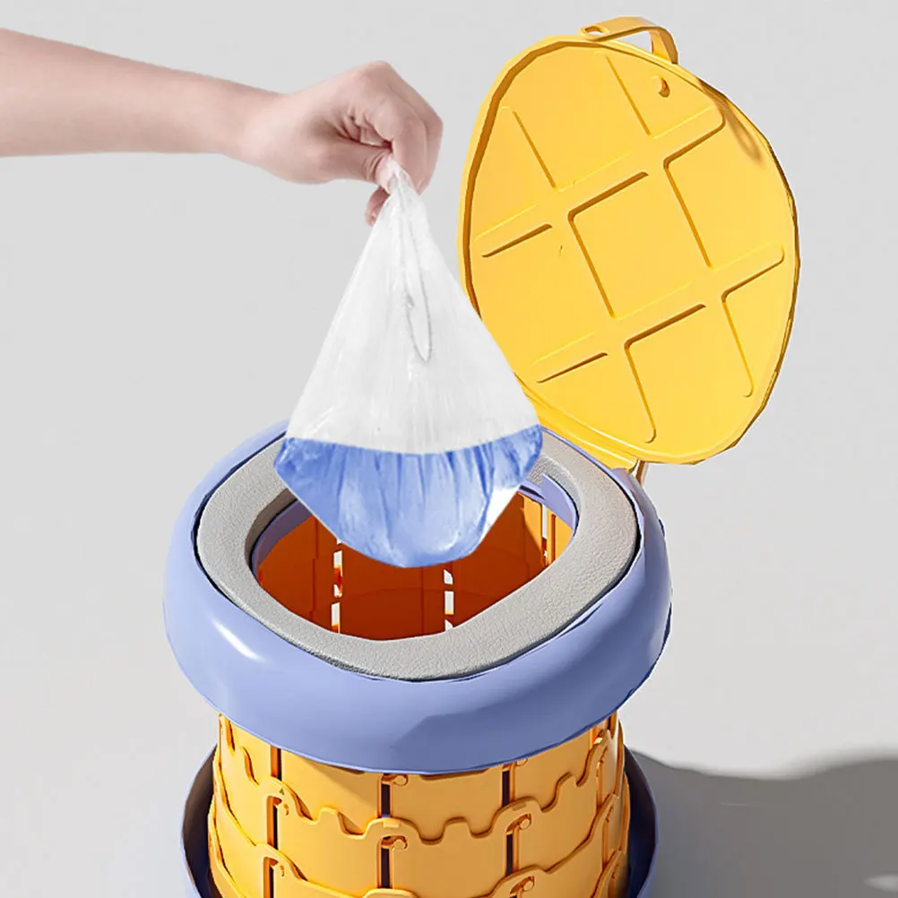 

1Set Portable Kids Potty Foldable Travel Potty for Boys Easy Carry Space-Saving Design for Camping Road Trips Car Outdoor