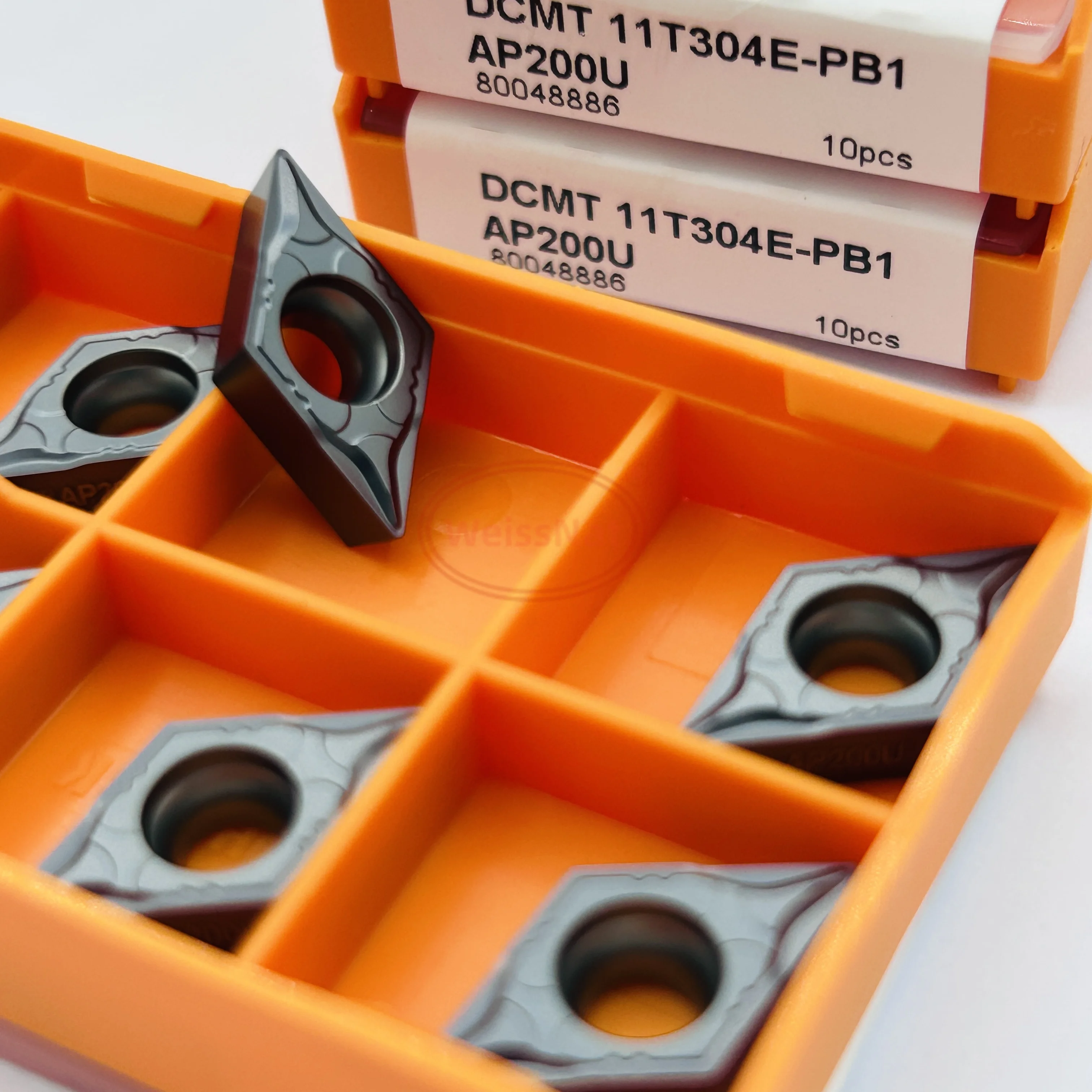 

DCMT070208E DCMT11T302E DCMT11T304E DCMT070202E DCMT070204E DCMT11T308E-KC2 PB1 PC2 AP301M ACK15A AP200U Твердосплавная вставка DCMT