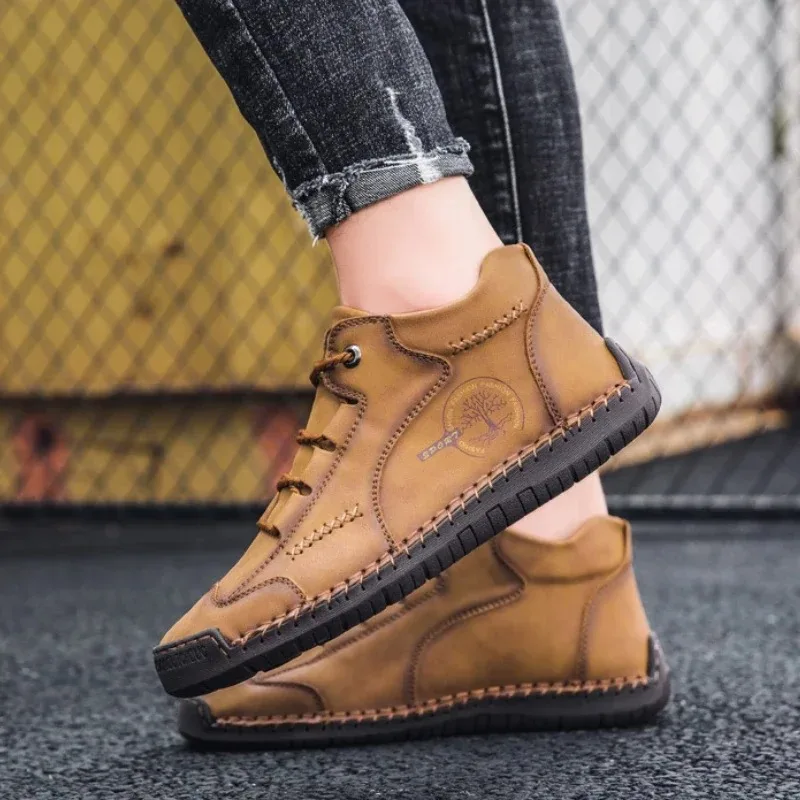 

Men Shoes Handmade Outdoor Casual Shoes Retro Flat Bottom Walking Shoes for Man Comfort Non Slip Motorcycle Boots Zapatos Hombre