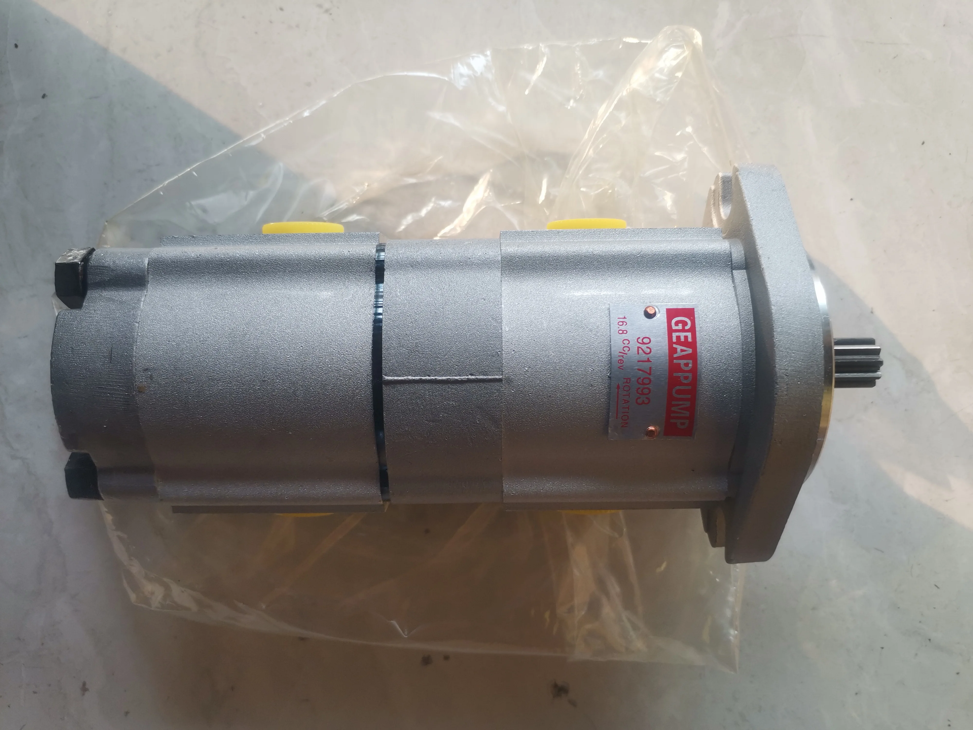 9217993 9218031 4181700 Baggerzubehör Hydraulische Zahnrad-Pilotpumpe für Hitachi Bagger ZX330 ZX200-6 ZX240-3 ZX270-6 ZX350-6