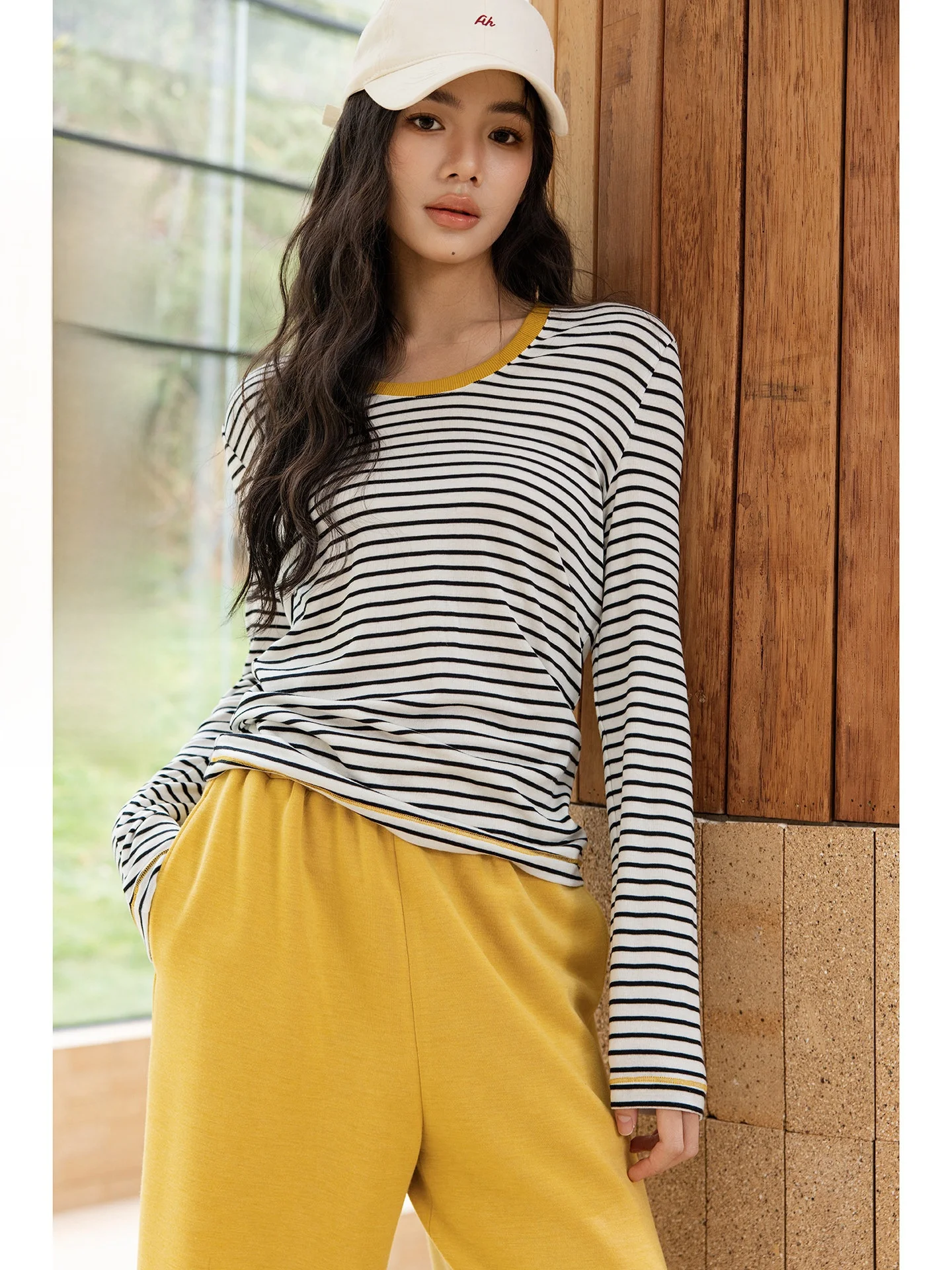 

Women's Wool Long Sve T-irt round Ne Striped Base irt Casual Loose Fit Spring Faion Anti-aging Inner Wear