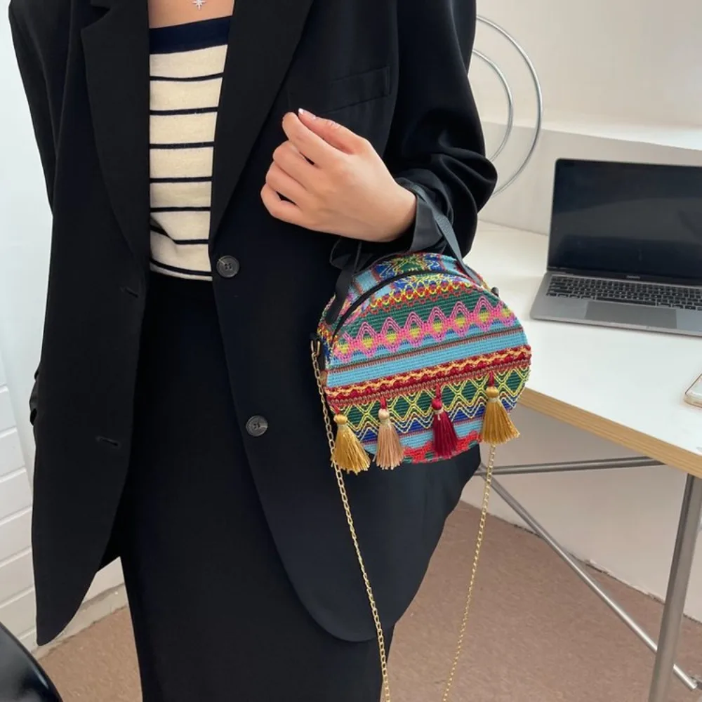 

Trend Rainbow Stripe Shoulder Bags Woven Handmade Crossbody Bag Round Handbags Women