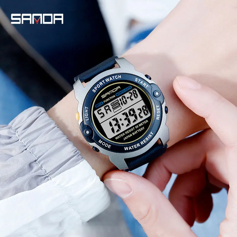 Fashion Sports Women Watch 50M Waterproof Men Digital Relógios Silicone LED Electronic Clock Ladies Relógio de pulso Relogio feminino