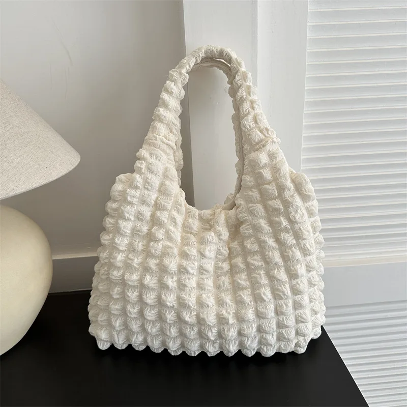 Korean Girl Foreign Gas Cloud Bag 2024 New Puff Flower Shoulder Bag Ins Pleated Bubble Tote Bag