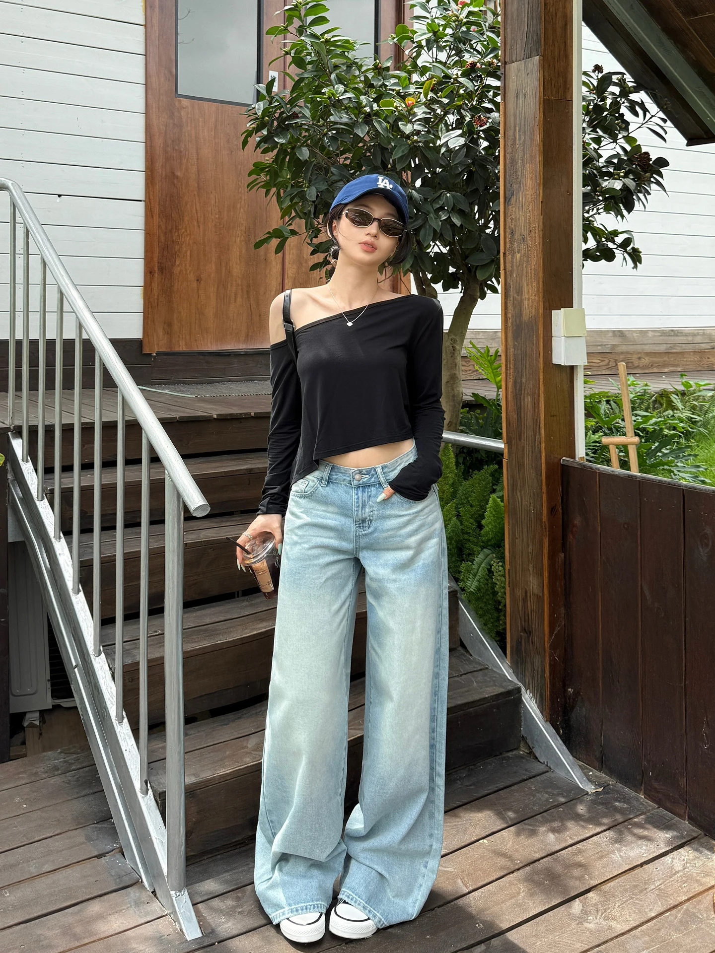 TGXQ Flip Cover Blue Jeans Sexy Girl Women's Loose Fit Light Blue Denim Pants Casual High Waist Zipper Fly Long Trousers