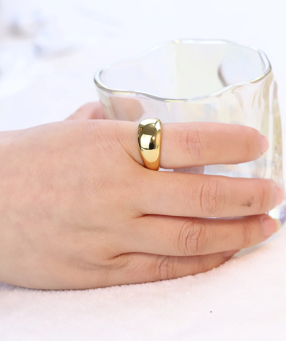 Anillo liso personalizado de acero inoxidable para Mujer, joyería de moda femenina, Color dorado