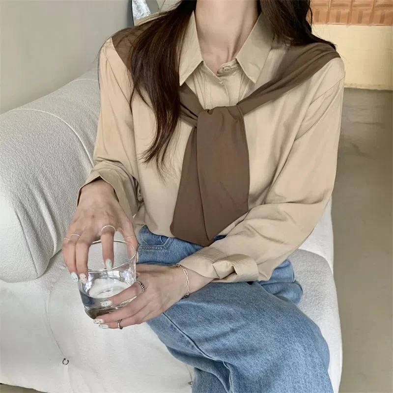 plus Size Fashionable Color Block Shoulder Shawl Shirt Women's Loose Fit Long Sleeve Neck Button down Korean Style Top