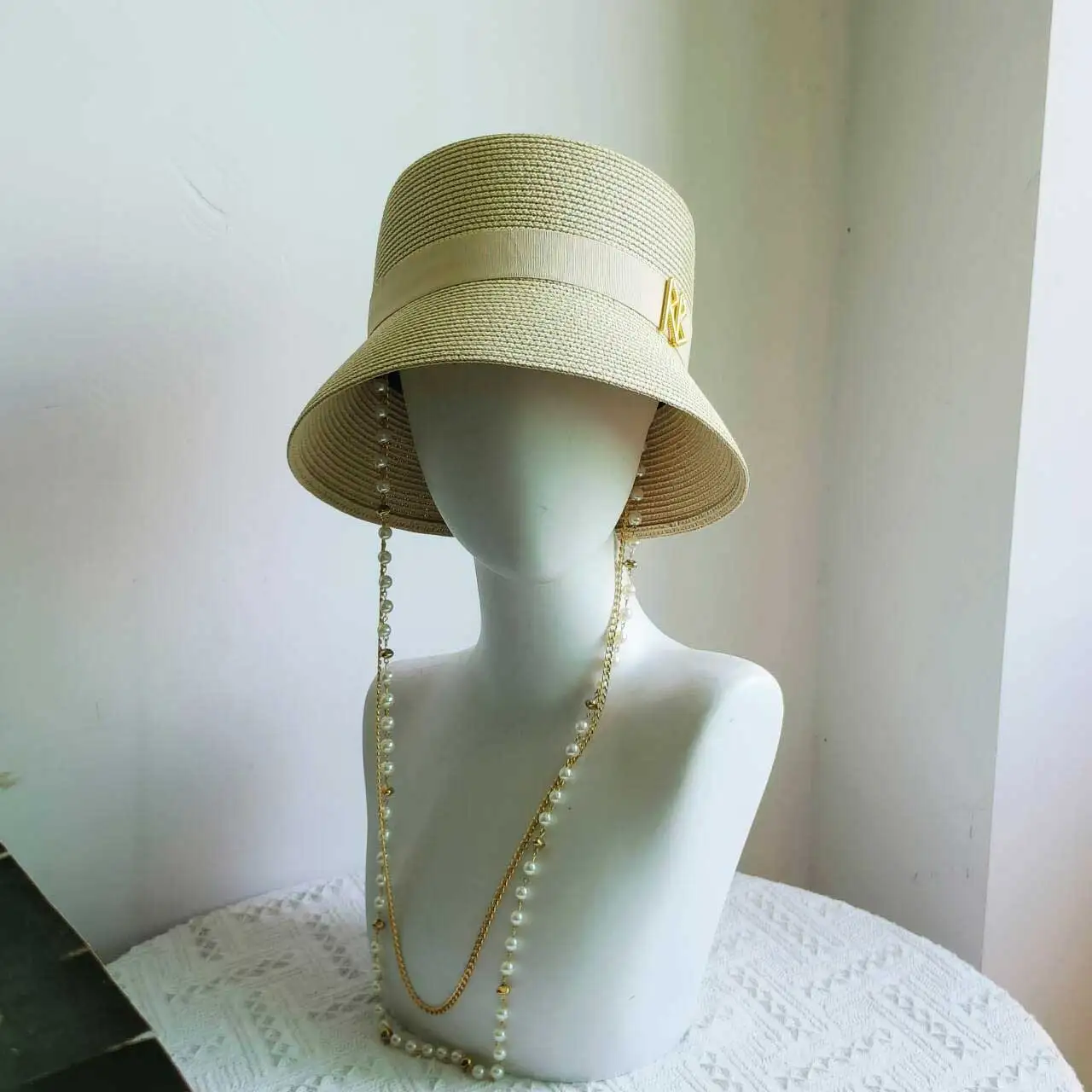 Small brim summer sun protection straw hat punk style chain straw hat ladies sun hat outdoor beach hat  chapeau femme