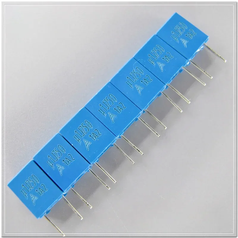 10Pcs/50Pcs EPCOS B32529 Series 0.1uF/250V 10% MKT Film Capacitor 100nF 104 7×4.2×9mm