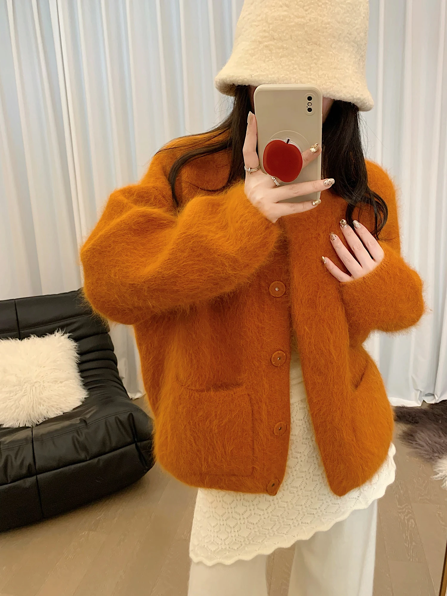 

Thiened Warmth Rabbit Fur Knitted Sweater Coat Fem Button Large Coat Soft Plu Knitwear Autumn Winter Season Color